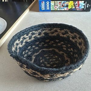 Handwoven Jute Bowl in Black and Natural Tones